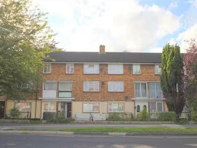 Apartment for rent in Harmondsworth, West Drayton Apartment for rent in Harmondsworth, West Drayton
