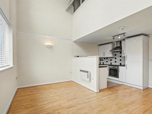 Apartment for rent in Sherwood, Haddon