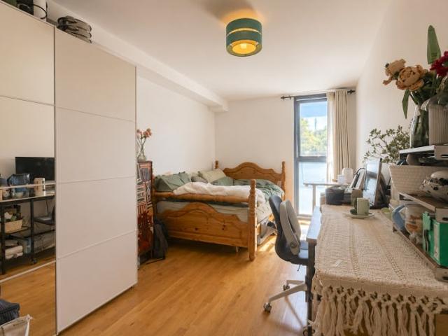 Apartment for rent in East Greenwich, Greater London