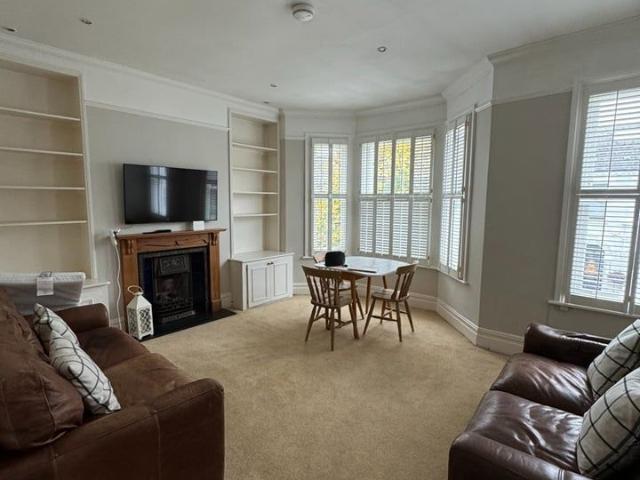 Apartment for rent in Earlsfield, Greater London