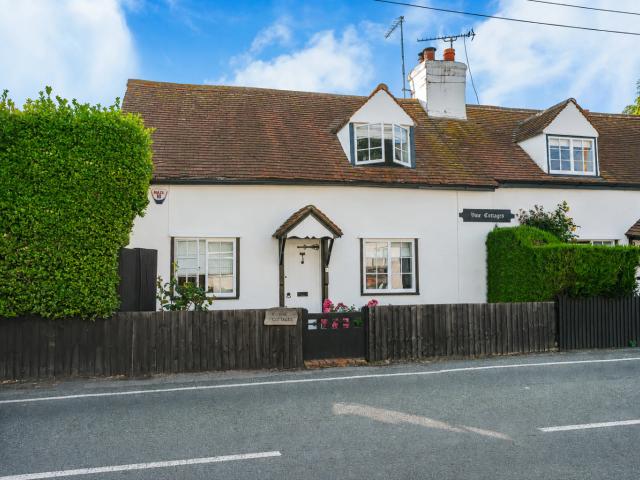 Farm for sale in Alton Barnes, Essex