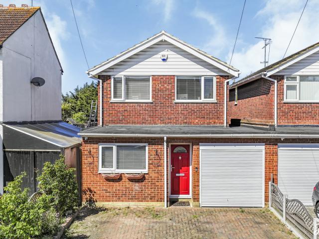 Farm for sale in Alton Barnes, Essex
