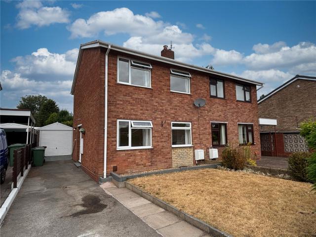 House for rent in Broomhill, Chadsmoor