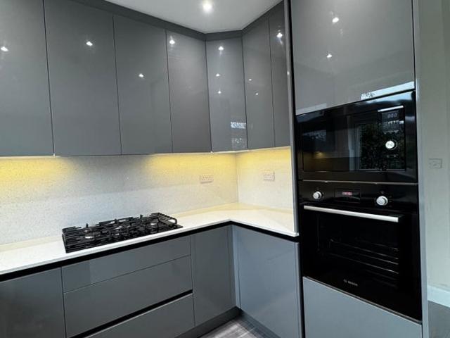 House for rent in Royal Borough of Kingston upon Thames, Greater London