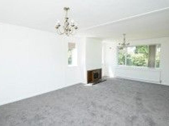House for rent in Scholes, Wigan