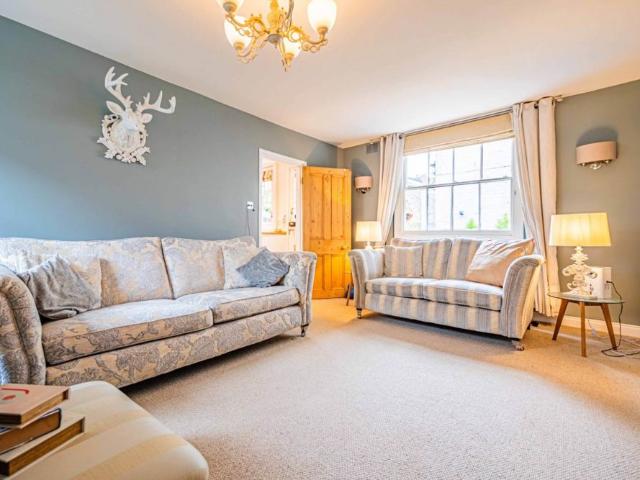 House for rent in Old Town, Dacorum