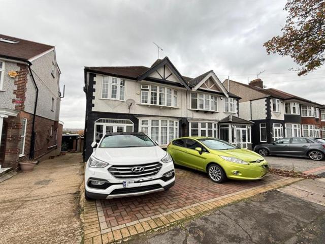 House for rent in Clayhall, Greater London