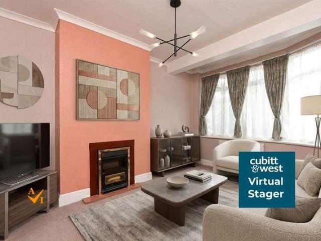 House for sale in Red Hill, Surrey