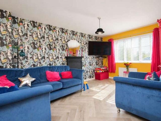 House for sale in Newbottle, Tyne And Wear