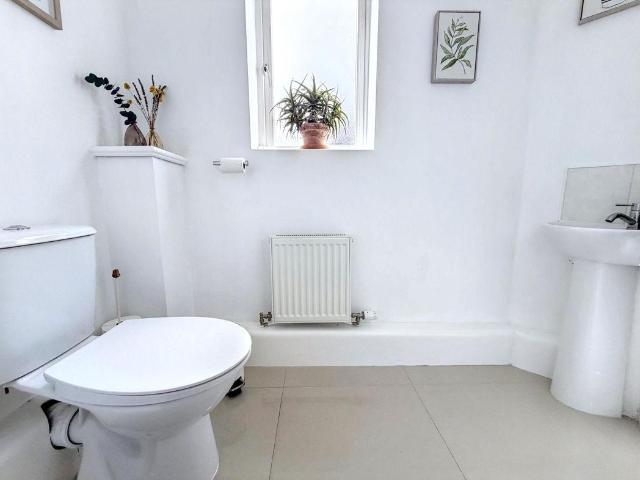 House for sale in Burnside, Tyne And Wear