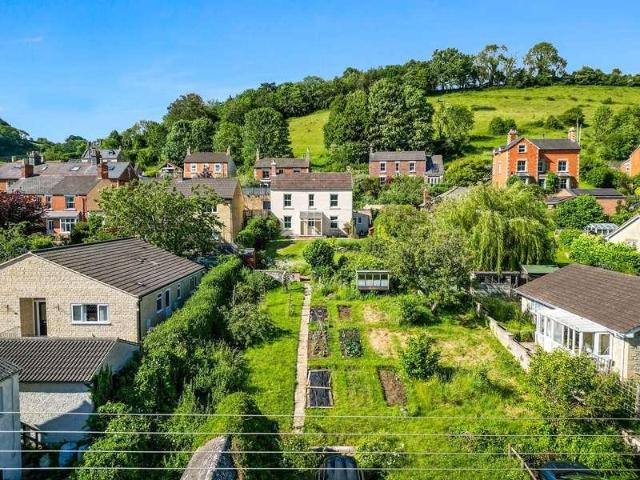 House for sale in Brimscombe and Thrupp, School House