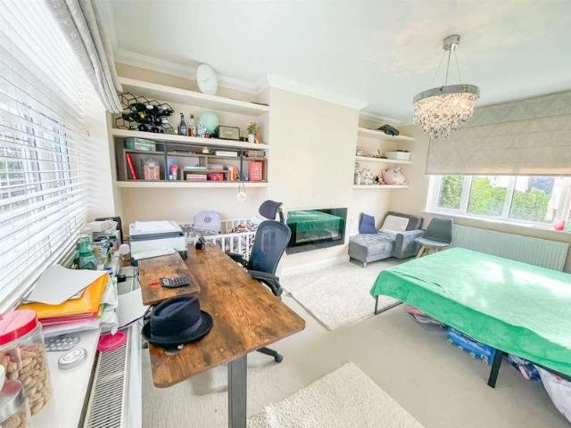 House for sale in Humberstone, Old Wharf