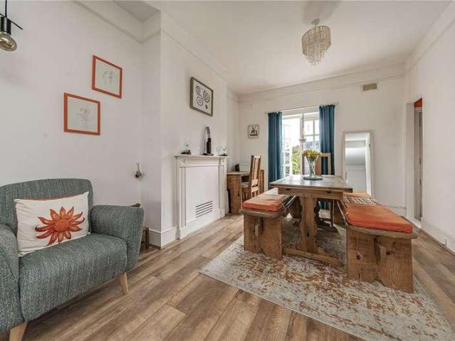 House for sale in New Malden, Greater London