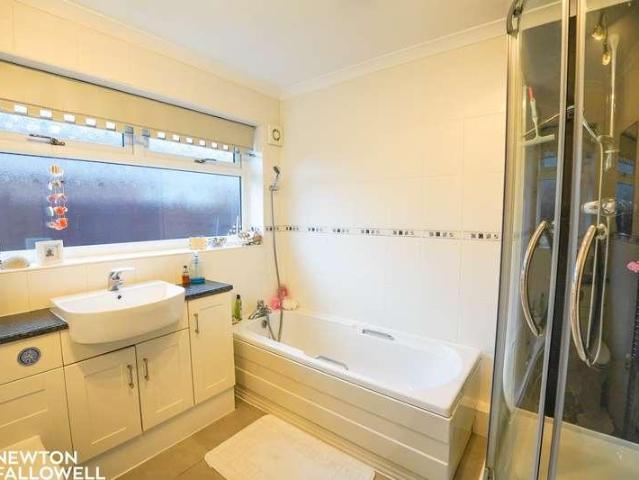 House for sale in Hallcroft, Costhorpe