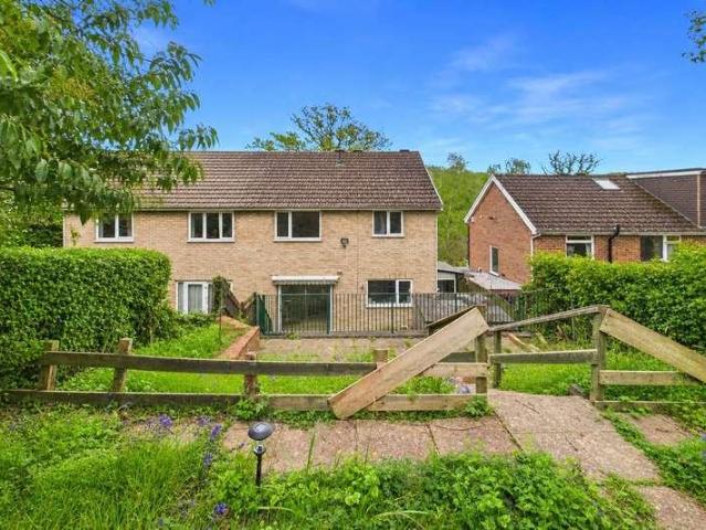 House for sale in Garston Park, Calcot