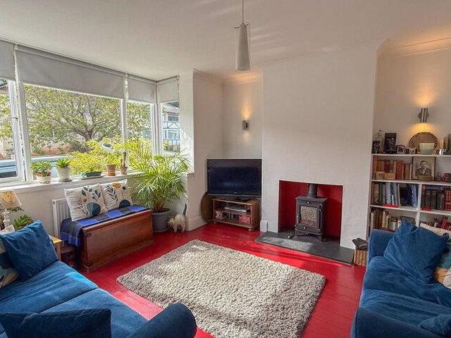 House for sale in Shiphay, Torquay
