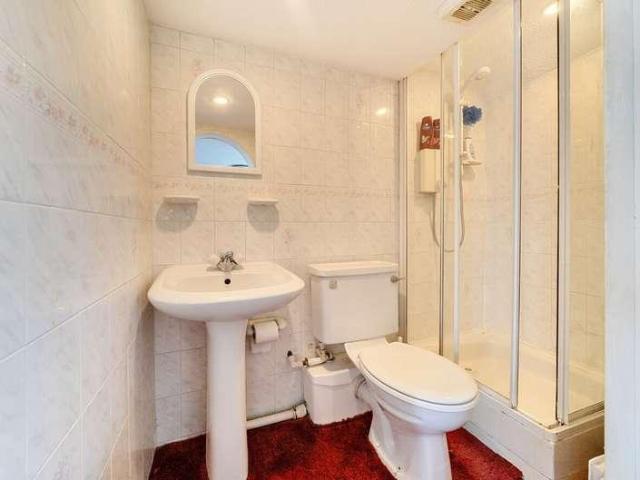 House for sale in New Headington, The Slade