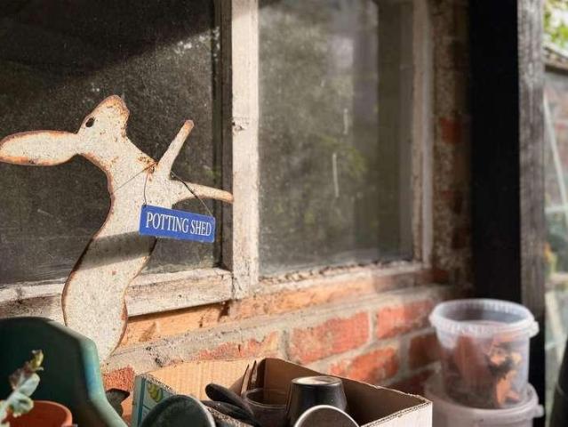 House for sale in Barholm, Lincolnshire