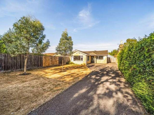 House for sale in Black Bourton, Oxfordshire