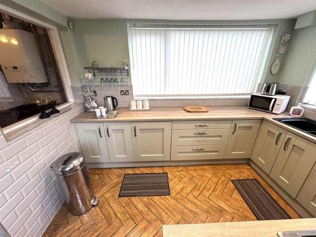 House for sale in Darlaston, West Midlands