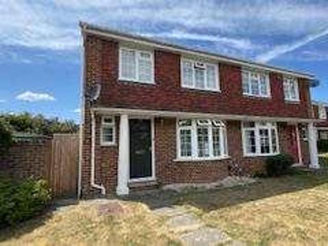 House for sale in Windsor, Furze Platt