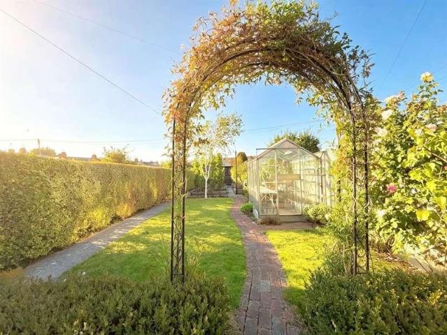 House for sale in Walcot West, Rodbourne