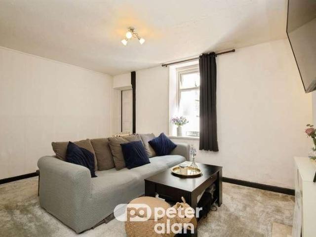 House for sale in Charlesville, Abersychan