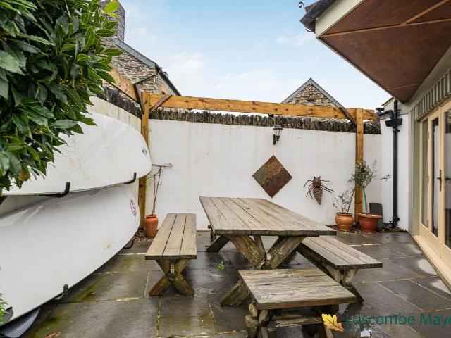 House for sale in Strode, Devon