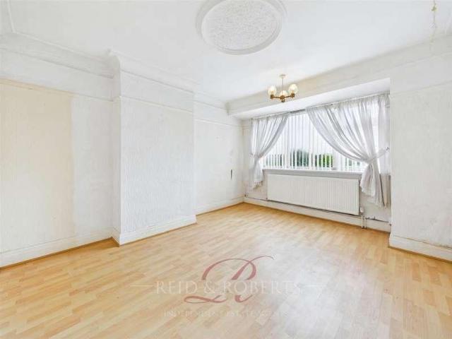House for sale in Rhostyllen, Wales