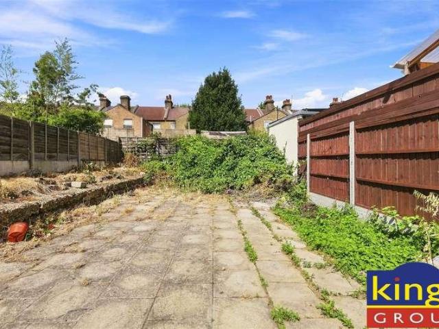 House for sale in Lower Edmonton, Edmonton