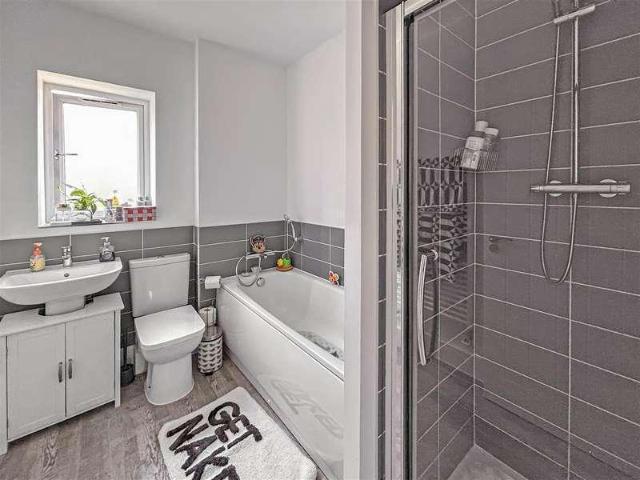 House for sale in Meon Vale, Alderminster