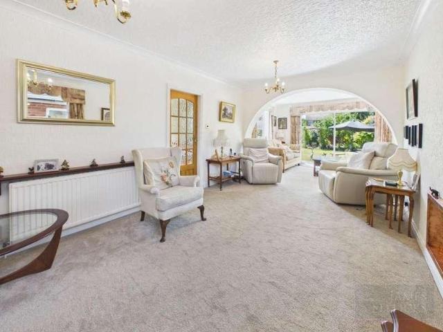 House for sale in Glenfields, Pinfold