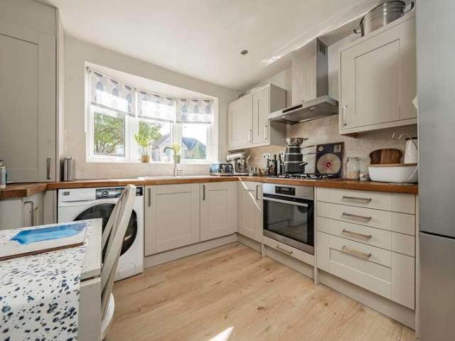 House for sale in Gould's Green, Greater London