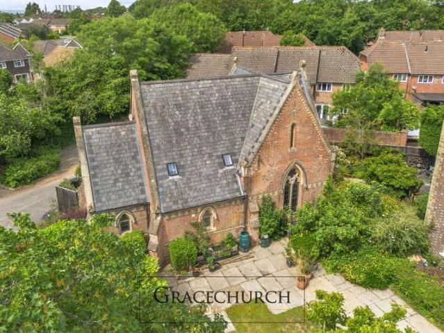 House for sale in Perryfields, West Sussex