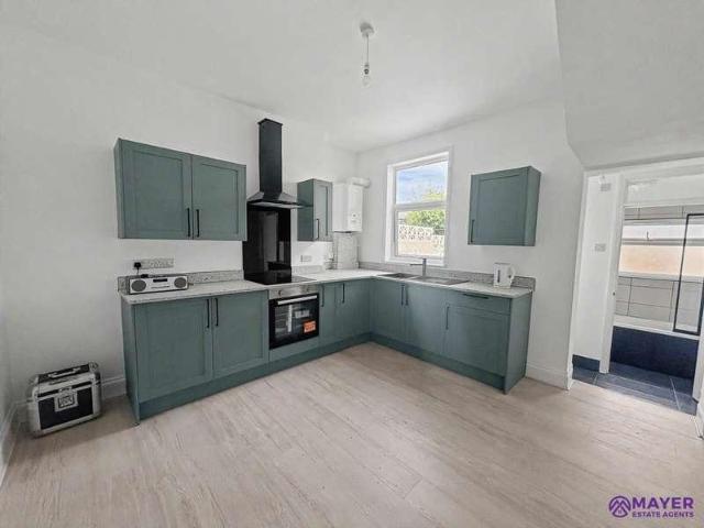 House for sale in Mount Wise