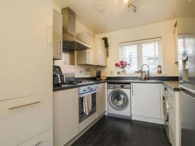 House for sale in Cheeseman's Green, Bridgefield