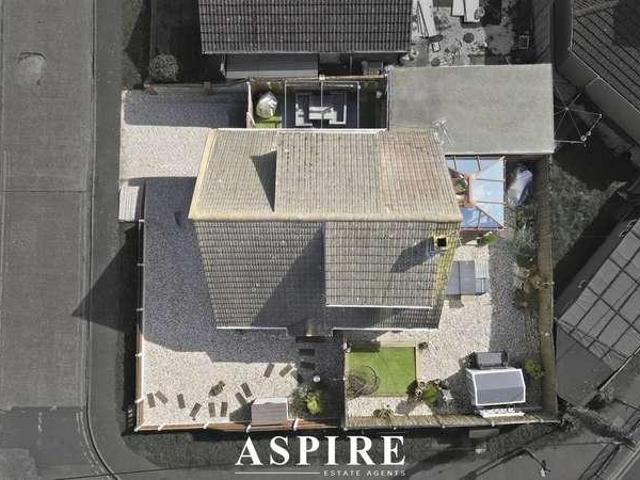 House for sale in Canvey Island