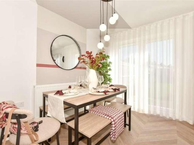 House for sale in Mill Hill, Ash