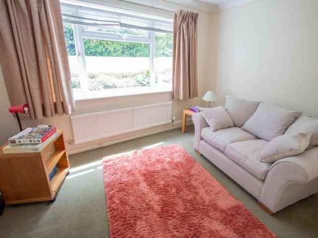 House for sale in West Hill, Budlake