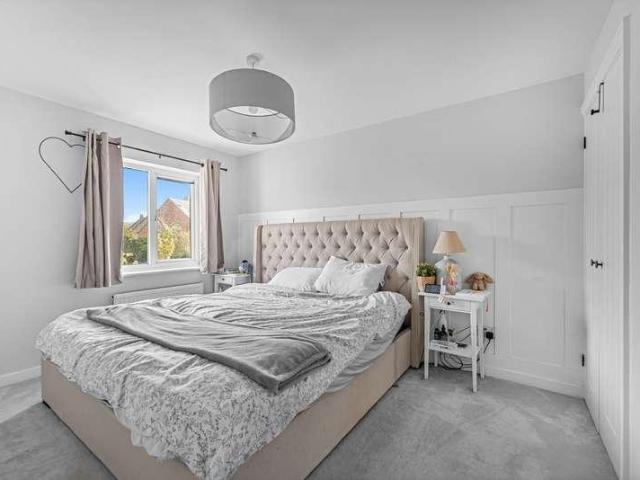 House for sale in Black Bourton, Oxfordshire