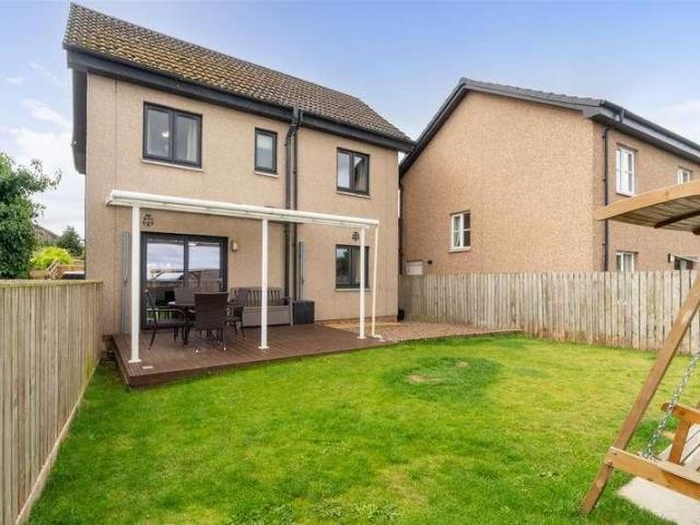House for sale in Maxwellheugh, Kelso