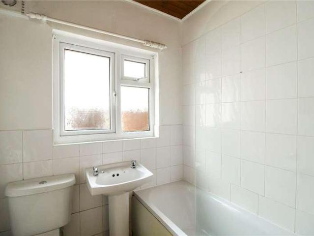 House for sale in Alton Barnes, Essex