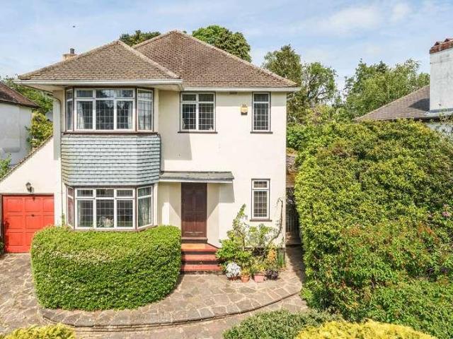 House for sale in Row Town, Surrey