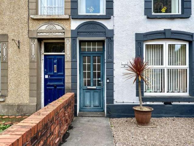 House for sale in Gorseinon, Wales