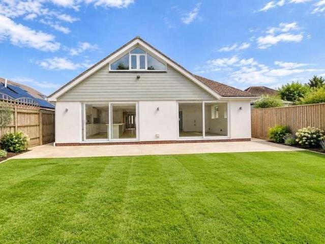 House for sale in Old Milton, Ashurst Bridge