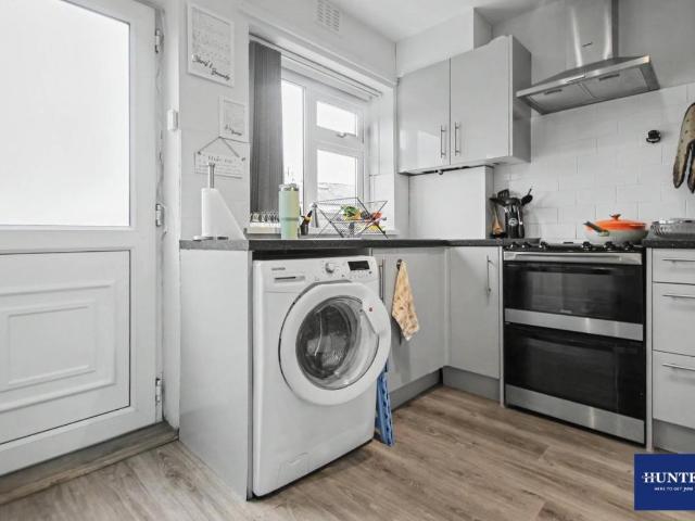 House for sale in Farsley, West Yorkshire