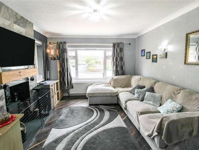 House for sale in Killinghall, North Yorkshire