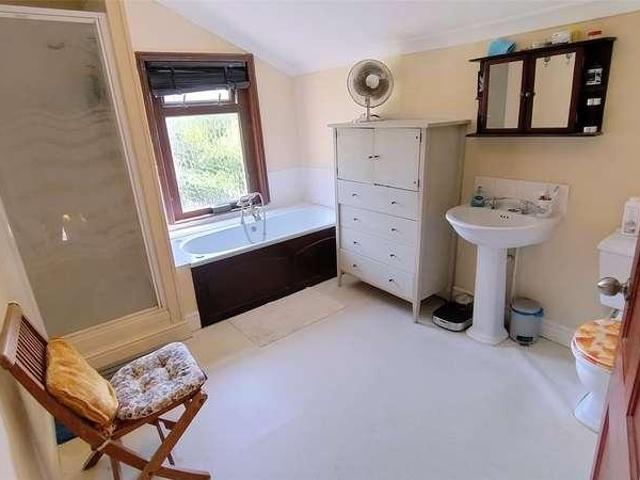 House for sale in Feckenham, City Of Bristol