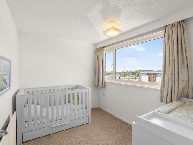 House for sale in Primley Park, Alwoodley