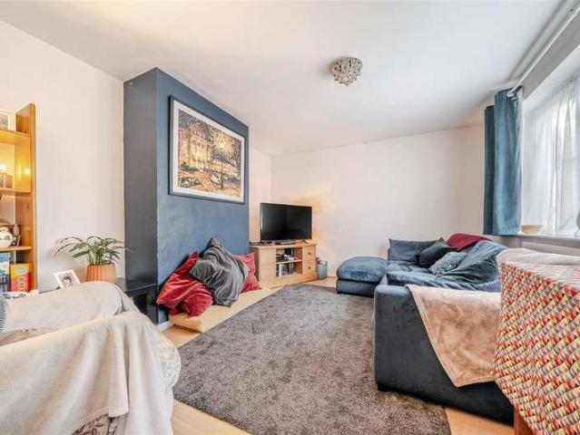 House for sale in Feckenham, City Of Bristol